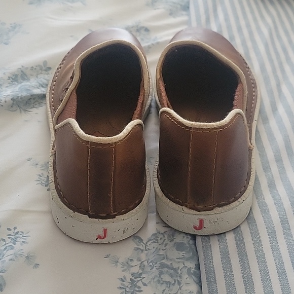 Women's Justin Slip-ons - Picture 4 of 7